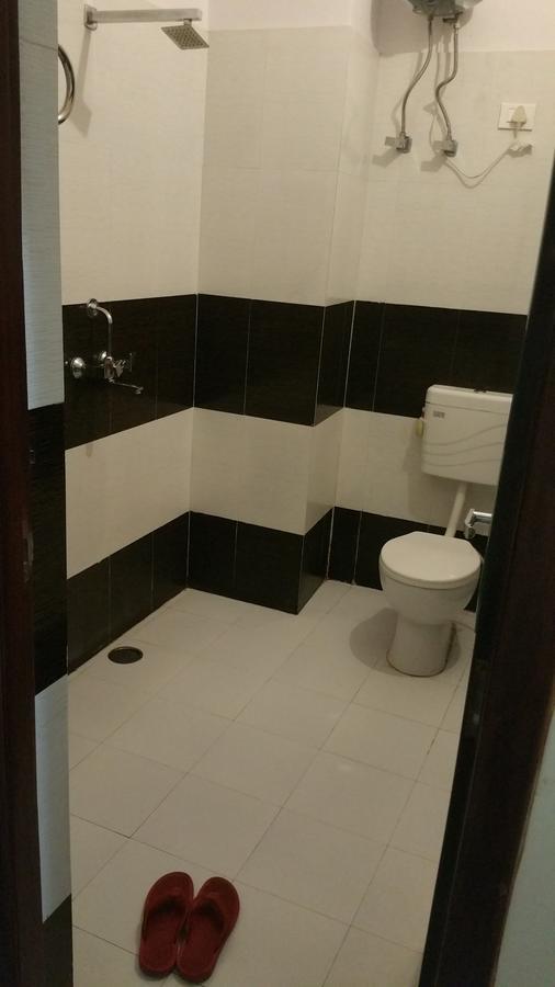 Hotel Galaxy Inn Джайпур Екстериор снимка